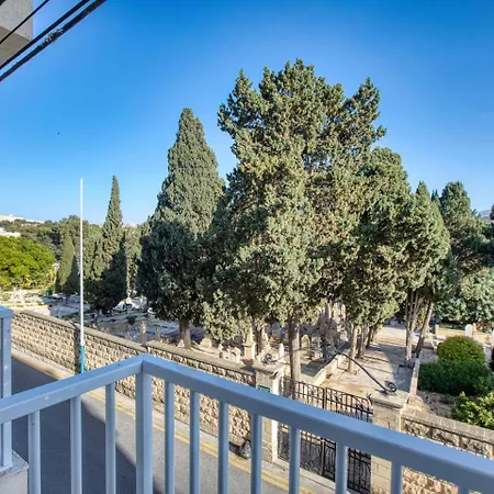 Modern W Balcony - Valletta Views 4*