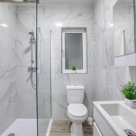 Modern W Balcony - Valletta Views Pietà