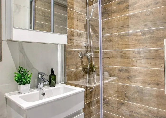 Aparthotel Modern W Balcony - Valletta Views 4*