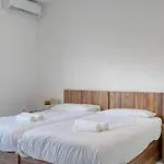 Modern W Balcony - Valletta Views Aparthotel 4*