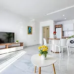Modern W Balcony - Valletta Views 4* Pieta