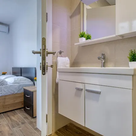 Modern W Balcony - Valletta Views *