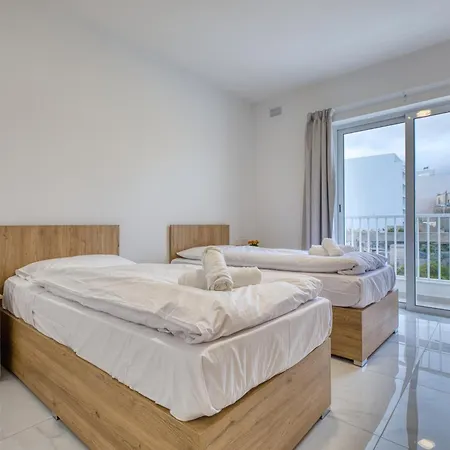 Modern W Balcony - Valletta Views Apartmán Pietà
