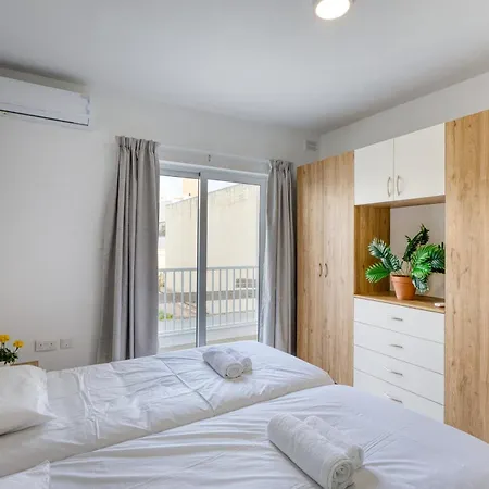 Apartmán Modern W Balcony - Valletta Views