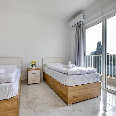 Modern W Balcony - Valletta Views Hotel de apartamente Pietà