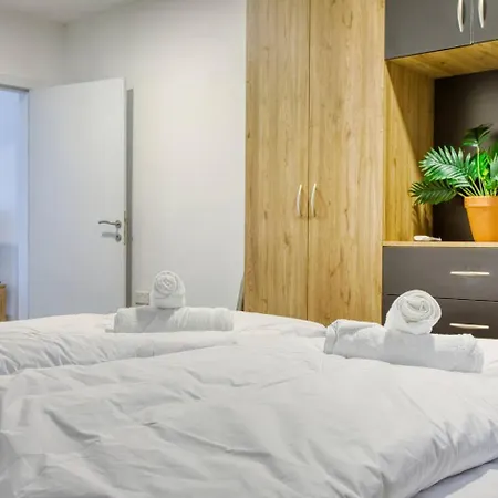 Modern W Balcony - Valletta Views Pietà