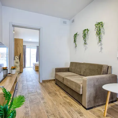 Modern W Balcony - Valletta Views アパートホテル