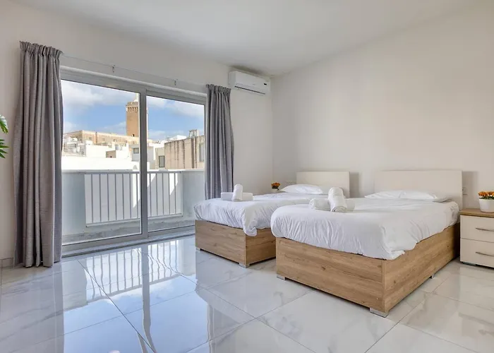 아파트호텔 Modern W Balcony - Valletta Views Pietà