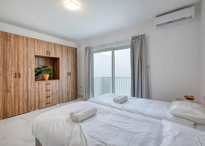 Modern W Balcony - Valletta Views شقة فندقية