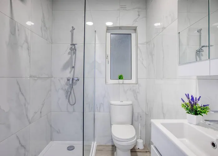 Modern W Balcony - Valletta Views